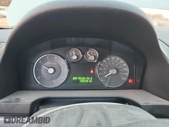 ✅ 2006 Mercury Milan • VIN: 3MEHM07Z56R657380 • Лот: 93089655. Опубликован ранее на Copart с пробегом 120 215 миль. Бесплатный доступ к архиву аукционных продаж из США и подробный отчёт об истории автомобиля на DreamBid. Изображение 9.