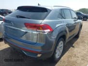 ✅ 2022 Volkswagen Atlas SE • VIN: 1V2JE2CA4NC201054 • Lot: 41920943. Wystawiony na IAAI z przebiegiem 68 407 mil. Bezpłatny archiwum sprzedaży aukcyjnych z USA i szczegółowy raport historii pojazdu na DreamBid. Zdjęcie 4.