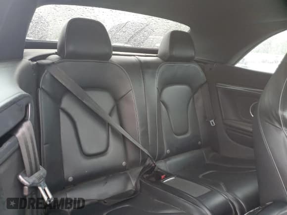 ✅ 2015 Audi RS 5 • VIN: WUAC6AFH4F7900367 • Lot: 55187554. Listed on Copart with 68,001 mi. Free auction sales archive from the USA and detailed vehicle history report at DreamBid. Image 10.