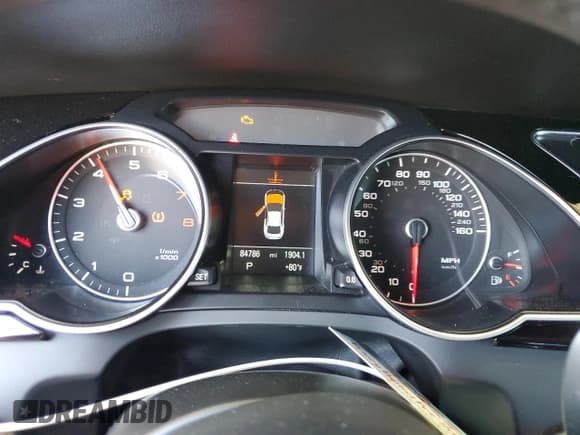 ✅ 2017 Audi A5 Sport • VIN: WAUD2AFR3HA001752 • Lot: 57655245. Listed on Copart with 84,786 mi. Free auction sales archive from the USA and detailed vehicle history report at DreamBid. Image 9.