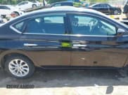 ✅ 2017 Nissan Sentra SL • VIN: 3N1AB7AP5HY365670 • Lot: 42807688. Wystawiony na IAAI z przebiegiem 167 557 mil. Bezpłatny archiwum sprzedaży aukcyjnych z USA i szczegółowy raport historii pojazdu na DreamBid. Zdjęcie 14.
