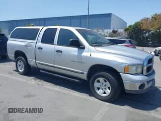 ✅ 2002 Dodge RAM • VIN: 1B7HU18N82J110014 • Lot: 42517565. Wystawiony na IAAI z przebiegiem 133 313 mil. Bezpłatny archiwum sprzedaży aukcyjnych z USA i szczegółowy raport historii pojazdu na DreamBid. Zdjęcie 1.