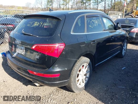 ✅ 2010 Audi Q5 Premium Plus • VIN: WA1LKAFP4AA014040 • Лот: 42105544. Опубликован ранее на IAAI с пробегом Не указан. Бесплатный доступ к архиву аукционных продаж из США и подробный отчёт об истории автомобиля на DreamBid. Изображение 4.