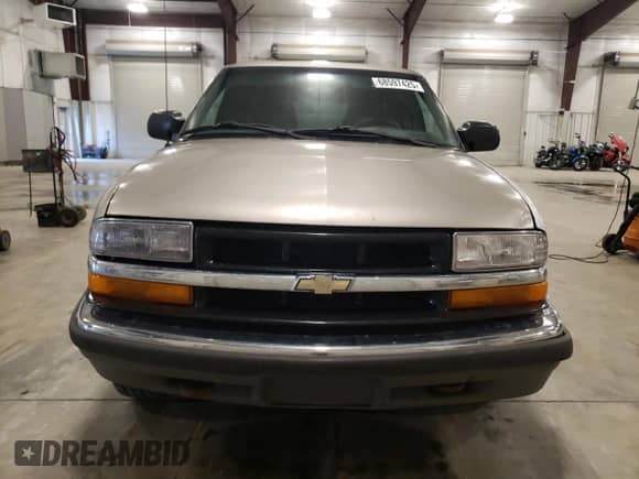 1999 Chevrolet Blazer LT с VIN 1GNDT13W4X2149645, выставлен на аукционе Copart как лот 68597425 с пробегом 184 694 миль миль и Чистый • Clean title. История ставок и продаж доступна на DreamBid. Изображение 5.