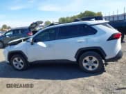 ✅ 2019 Toyota RAV4 XLE • VIN: JTMW1RFVXKD023554 • Lot: 43630485. Listed on IAAI with 93,015 mi. Free auction sales archive from the USA and detailed vehicle history report at DreamBid. Image 14.