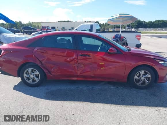 2021 Hyundai Elantra SE с VIN KMHLL4AGXMU134998, выставлен на аукционе IAAI как лот 43416891 с пробегом 84 982 миль миль и . История ставок и продаж доступна на DreamBid. Изображение 13.