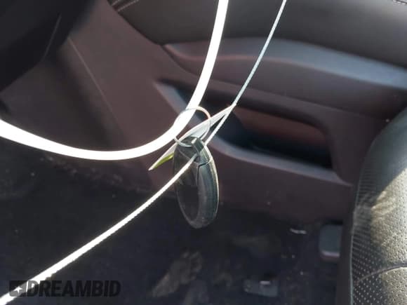 ✅ 2017 Nissan Murano Platinum • VIN: 5N1AZ2MGXHN105488 • Lot: 43299525. Wystawiony na IAAI z przebiegiem 107 620 mil. Bezpłatny archiwum sprzedaży aukcyjnych z USA i szczegółowy raport historii pojazdu na DreamBid. Zdjęcie 11.