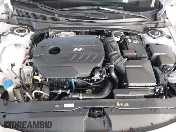 ✅ 2025 Hyundai Elantra • VIN: KMHLW4DK8SU024973 • Lot: 41276306. Listed on IAAI with 1,039 mi. Free auction sales archive from the USA and detailed vehicle history report at DreamBid. Image 10.