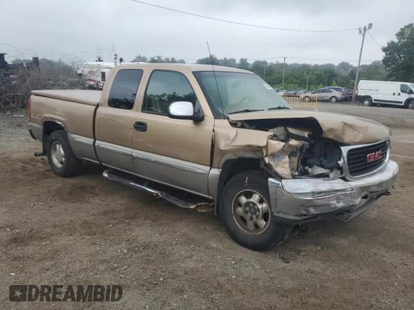 ✅ 1999 GMC Sierra 1500 SLE • VIN: 1GTEK19T0XE523549 • Лот: 62088315. Опубликован ранее на Copart с пробегом 141 472 миль. Бесплатный доступ к архиву аукционных продаж из США и подробный отчёт об истории автомобиля на DreamBid. Изображение 4.