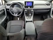 ✅ 2024 Toyota RAV4 SE • VIN: JTMAB3FV1RD204721 • Лот: 85337855. Опубликован ранее на Copart с пробегом 3 964 миль. Бесплатный доступ к архиву аукционных продаж из США и подробный отчёт об истории автомобиля на DreamBid. Изображение 8.