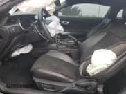 ✅ 2020 Ford Mustang GT • VIN: 1FA6P8CF9L5185909 • Lot: 71489215. Wystawiony na Copart z przebiegiem 54 931 mil. Bezpłatny archiwum sprzedaży aukcyjnych z USA i szczegółowy raport historii pojazdu na DreamBid. Zdjęcie 7.