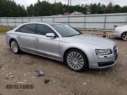 ✅ 2015 Audi A8 3.0T • VIN: WAU3GAFD9FN016909 • Lot: 85861825. Wystawiony na Copart z przebiegiem 103 974 mil. Bezpłatny archiwum sprzedaży aukcyjnych z USA i szczegółowy raport historii pojazdu na DreamBid. Zdjęcie 4.