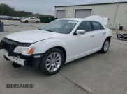 ✅ 2013 Chrysler 300 C • VIN: 2C3CCAET3DH675778 • Лот: 86240255. Опубликован ранее на Copart с пробегом 85 930 миль. Бесплатный доступ к архиву аукционных продаж из США и подробный отчёт об истории автомобиля на DreamBid. Изображение 1.