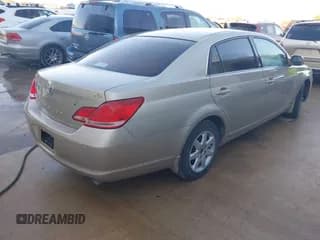 ✅ 2006 Toyota Avalon XLS • VIN: 4T1BK36B36U127514 • Лот: 43658327. Опубликован ранее на IAAI с пробегом 296 223 миль. Бесплатный доступ к архиву аукционных продаж из США и подробный отчёт об истории автомобиля на DreamBid. Изображение 4.