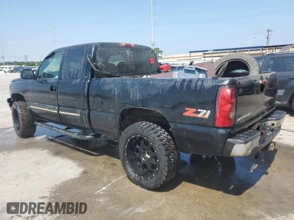 2006 Chevrolet Silverado 1500 LS z VIN 1GCEK19V36Z232083, wystawiony jako Copart lot #67372024 z przebiegiem Nie podano mil oraz Szkoda całkowita • Salvage title. Historia ofert i sprzedaży dostępna na DreamBid. Obrazek 2.