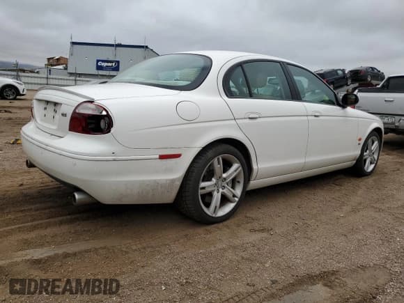 ✅ 2005 Jaguar S-Type • VIN: SAJWA03V051N15727 • Lot: 84951645. Listed on Copart with 134,170 mi. Free auction sales archive from the USA and detailed vehicle history report at DreamBid. Image 3.