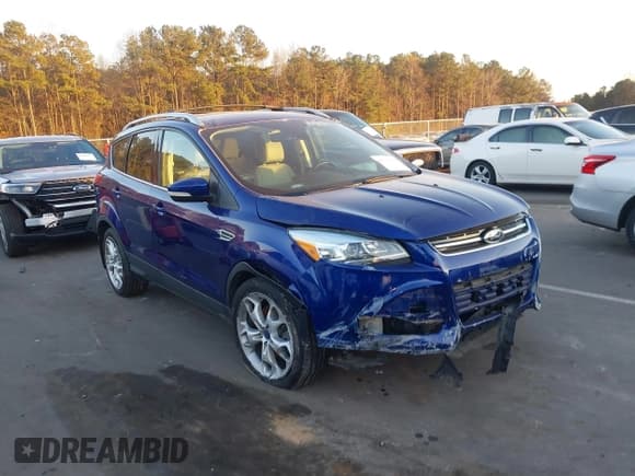 ✅ 2015 Ford Escape Titanium • VIN: 1FMCU9J90FUB77647 • Lot: 43722150. Listed on IAAI with 113,266 mi. Free auction sales archive from the USA and detailed vehicle history report at DreamBid. Image 1.