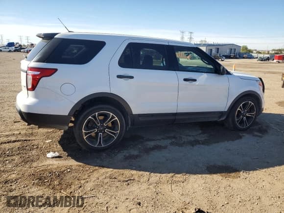 ✅ 2015 Ford Police Interceptor Utility • VIN: 1FM5K8AR3FGB83871 • Лот: 90066345. Опубликован ранее на Copart с пробегом 158 801 миль. Бесплатный доступ к архиву аукционных продаж из США и подробный отчёт об истории автомобиля на DreamBid. Изображение 3.