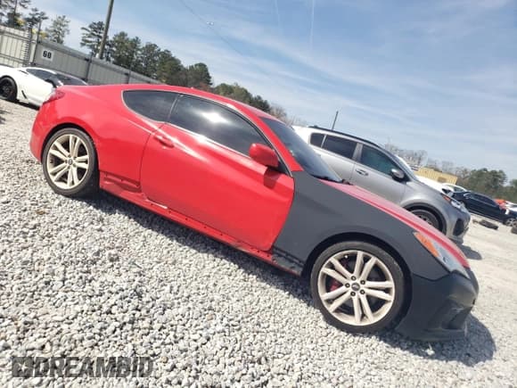 ✅ 2012 Hyundai Genesis Coupe Premium • VIN: KMHHT6KD5CU065688 • Lot: 49824915. Wystawiony na Copart z przebiegiem 81 459 mil. Bezpłatny archiwum sprzedaży aukcyjnych z USA i szczegółowy raport historii pojazdu na DreamBid. Zdjęcie 4.