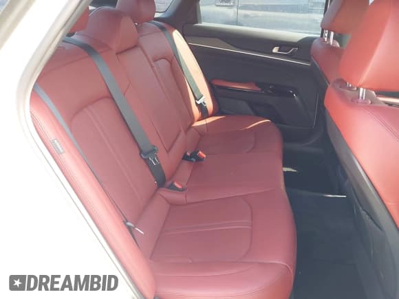 ✅ 2025 Kia K5 GT-Line • VIN: KNAG64J73S5291726 • Lot: 42552067. Listed on IAAI with 8,555 mi. Free auction sales archive from the USA and detailed vehicle history report at DreamBid. Image 8.