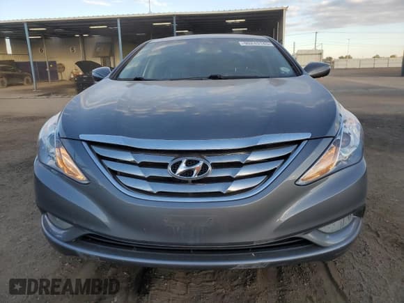 ✅ 2013 Hyundai Sonata SE • VIN: 5NPEC4AC3DH768335 • Лот: 90243145. Опубликован ранее на Copart с пробегом 131 241 миль. Бесплатный доступ к архиву аукционных продаж из США и подробный отчёт об истории автомобиля на DreamBid. Изображение 5.
