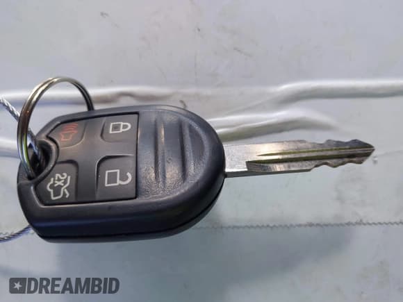 ✅ 2014 Ford Mustang GT • VIN: 1ZVBP8CF5E5200527 • Лот: 43283022. Опубликован ранее на IAAI с пробегом 95 748 миль. Бесплатный доступ к архиву аукционных продаж из США и подробный отчёт об истории автомобиля на DreamBid. Изображение 11.