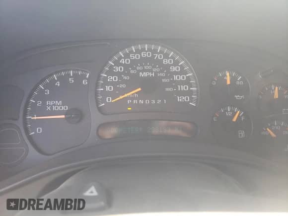 2005 Chevrolet Silverado 1500 LS z VIN 2GCEC13T151384441, wystawiony jako Copart lot #69667094 z przebiegiem 233 193 mil mil oraz Szkoda całkowita • Salvage title. Historia ofert i sprzedaży dostępna na DreamBid. Obrazek 9.