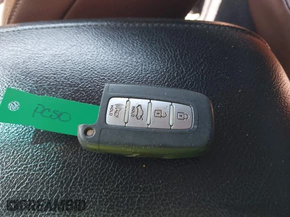 ✅ 2010 Hyundai Genesis Coupe Grand Touring • VIN: KMHHU6KHXAU007797 • Lot: 42589215. Listed on IAAI with 101,187 mi. Free auction sales archive from the USA and detailed vehicle history report at DreamBid. Image 11.