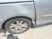 ✅ 2016 Honda Odyssey SE • VIN: 5FNRL5H38GB077947 • Lot: 42901741. Wystawiony na IAAI z przebiegiem 136 880 mil. Bezpłatny archiwum sprzedaży aukcyjnych z USA i szczegółowy raport historii pojazdu na DreamBid. Zdjęcie 6.