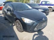 ✅ 2019 Toyota Yaris LE • VIN: 3MYDLBYV0KY516504 • Lot: 43354136. Wystawiony na IAAI z przebiegiem 139 690 mil. Bezpłatny archiwum sprzedaży aukcyjnych z USA i szczegółowy raport historii pojazdu na DreamBid. Zdjęcie 1.