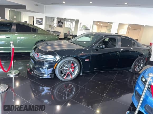 ✅ 2020 Dodge Charger Scat Pack • VIN: 2C3CDXGJ4LH247969 • Лот: 93489195. Опубликован ранее на Copart с пробегом 69 878 миль. Бесплатный доступ к архиву аукционных продаж из США и подробный отчёт об истории автомобиля на DreamBid. Изображение 2.