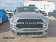 ✅ 2024 Ram 2500 Big Horn • VIN: 3C6UR5DL7RG291587 • Lot: 43842100. Listed on IAAI with 47,481 mi. Free auction sales archive from the USA and detailed vehicle history report at DreamBid. Image 12.