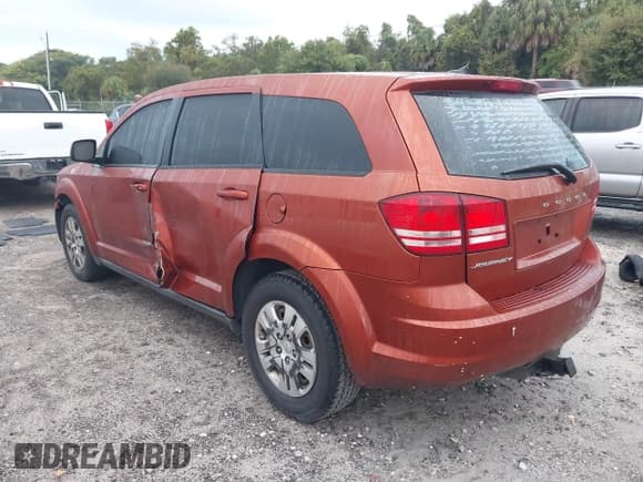 ✅ 2014 Dodge Journey American Value • VIN: 3C4PDCAB1ET115978 • Lot: 43532230. Wystawiony na IAAI z przebiegiem 241 701 mil. Bezpłatny archiwum sprzedaży aukcyjnych z USA i szczegółowy raport historii pojazdu na DreamBid. Zdjęcie 3.