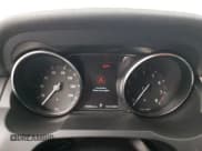 ✅ 2019 Land Rover Range Rover Evoque SE • VIN: SALVP2RX2KH347646 • Lot: 49091895. Listed on Copart with 49,856 mi. Free auction sales archive from the USA and detailed vehicle history report at DreamBid. Image 9.