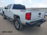 ✅ 2019 Chevrolet Silverado 2500HD Work Truck • VIN: 2GC2KREG3K1114840 • Лот: 43522926. Опубликован ранее на IAAI с пробегом 208 037 миль. Бесплатный доступ к архиву аукционных продаж из США и подробный отчёт об истории автомобиля на DreamBid. Изображение 3.