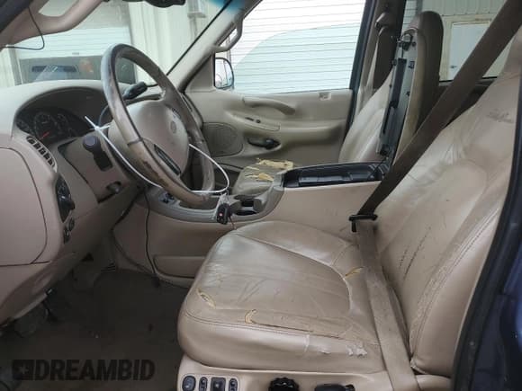 ✅ 2001 Ford Expedition Eddie Bauer • VIN: 1FMPU18L81LB27937 • Lot: 59130755. Wystawiony na Copart z przebiegiem 229 145 mil. Bezpłatny archiwum sprzedaży aukcyjnych z USA i szczegółowy raport historii pojazdu na DreamBid. Zdjęcie 7.