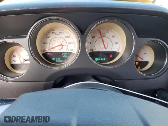 ✅ 2011 Dodge Challenger • VIN: 2B3CJ4DG6BH581609 • Lot: 45563265. Wystawiony na Copart z przebiegiem 73 433 mil. Bezpłatny archiwum sprzedaży aukcyjnych z USA i szczegółowy raport historii pojazdu na DreamBid. Zdjęcie 9.