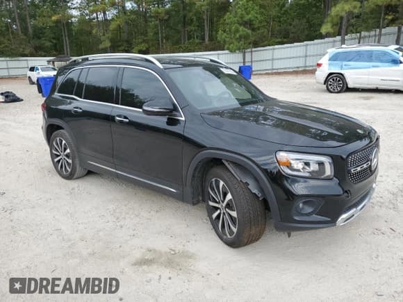 ✅ 2022 Mercedes-Benz GLB 250 • VIN: W1N4M4HB6NW256028 • Lot: 81477625. Listed on Copart with 50,604 mi. Free auction sales archive from the USA and detailed vehicle history report at DreamBid. Image 4.