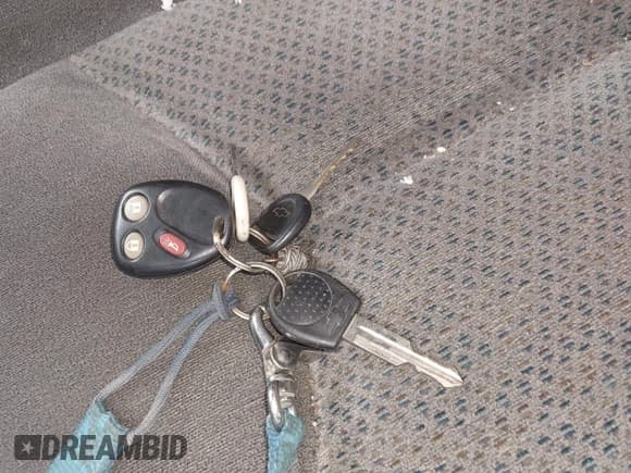 ✅ 2004 Chevrolet Silverado 2500HD LS • VIN: 1GCHK23184F169506 • Лот: 42085720. Опубликован ранее на IAAI с пробегом 261 344 миль. Бесплатный доступ к архиву аукционных продаж из США и подробный отчёт об истории автомобиля на DreamBid. Изображение 11.