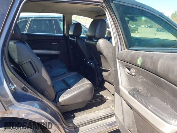 ✅ 2008 Mazda CX-9 Sport • VIN: JM3TB28A180128749 • Lot: 41738889. Listed on IAAI with 288,322 mi. Free auction sales archive from the USA and detailed vehicle history report at DreamBid. Image 8.