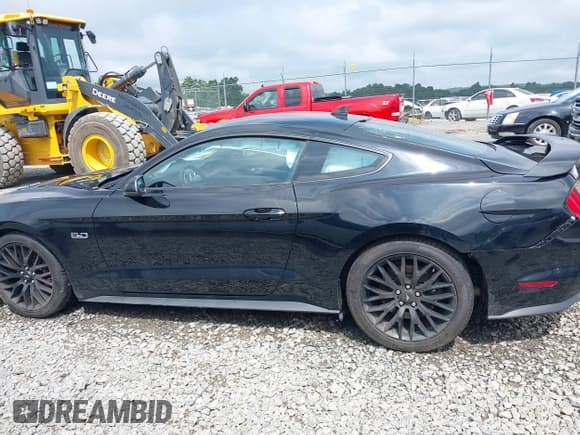 ✅ 2022 Ford Mustang GT • VIN: 1FA6P8CF4N5144803 • Lot: 42818749. Listed on IAAI with 22,945 mi. Free auction sales archive from the USA and detailed vehicle history report at DreamBid. Image 15.