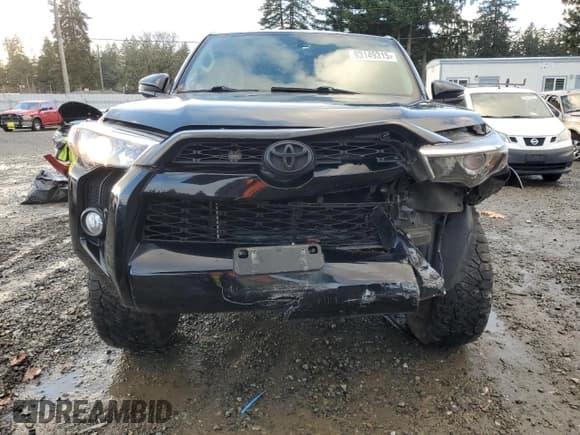 ✅ 2019 Toyota 4Runner SR5 • VIN: JTEBU5JR6K5694234 • Lot: 93149315. Wystawiony na Copart z przebiegiem 70 030 mil. Bezpłatny archiwum sprzedaży aukcyjnych z USA i szczegółowy raport historii pojazdu na DreamBid. Zdjęcie 5.