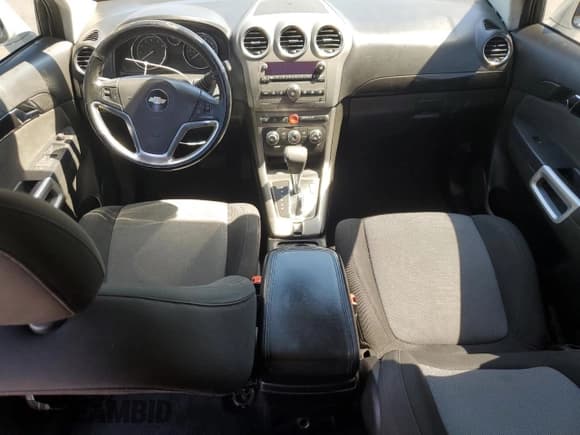 ✅ 2014 Chevrolet Captiva Sport LS • VIN: 3GNAL2EK6ES641999 • Lot: 48133515. Wystawiony na Copart z przebiegiem Nie podano. Bezpłatny archiwum sprzedaży aukcyjnych z USA i szczegółowy raport historii pojazdu na DreamBid. Zdjęcie 8.