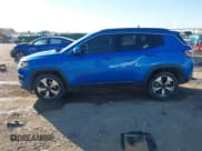 ✅ 2018 Jeep Compass Latitude • VIN: 3C4NJCBB4JT165525 • Lot: 43616258. Listed on IAAI with 71,319 mi. Free auction sales archive from the USA and detailed vehicle history report at DreamBid. Image 14.