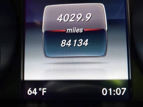 ✅ 2017 Mercedes-Benz C 300 • VIN: WDDWJ4KB5HF408862 • Lot: 37567158. Listed on IAAI with 84,134 mi. Free auction sales archive from the USA and detailed vehicle history report at DreamBid. Image 15.