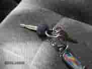 2005 Hyundai Santa Fe GLS z VIN KM8SC73D35U872868, wystawiony jako IAAI lot #41743487 z przebiegiem 215 408 mil mil oraz . Historia ofert i sprzedaży dostępna na DreamBid. Obrazek 11.