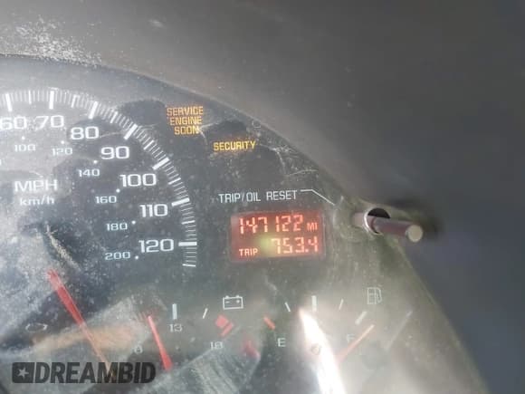 ✅ 2000 Chevrolet Camaro • VIN: 2G1FP22K2Y2151957 • Lot: 43775707. Wystawiony na IAAI z przebiegiem 147 122 mil. Bezpłatny archiwum sprzedaży aukcyjnych z USA i szczegółowy raport historii pojazdu na DreamBid. Zdjęcie 7.