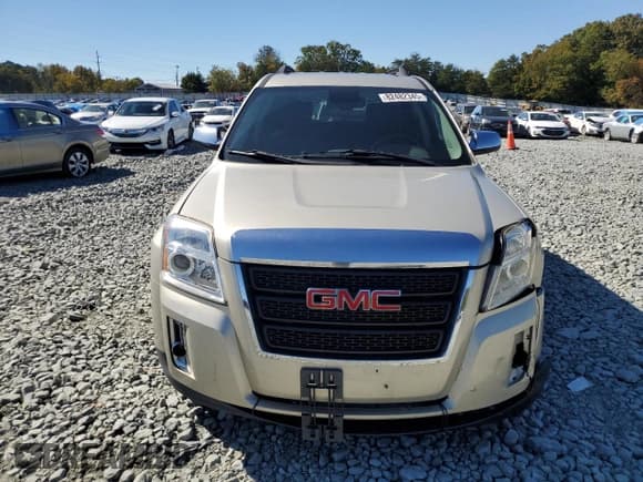 ✅ 2014 GMC Terrain SLE • VIN: 2GKFLWEK2E6147972 • Lot: 82482345. Wystawiony na Copart z przebiegiem 142 381 mil. Bezpłatny archiwum sprzedaży aukcyjnych z USA i szczegółowy raport historii pojazdu na DreamBid. Zdjęcie 5.