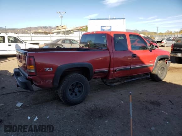 ✅ 2002 Chevrolet Silverado 1500 LT • VIN: 2GCEK19TX21205500 • Лот: 77804774. Опубликован ранее на Copart с пробегом 263 829 миль. Бесплатный доступ к архиву аукционных продаж из США и подробный отчёт об истории автомобиля на DreamBid. Изображение 3.