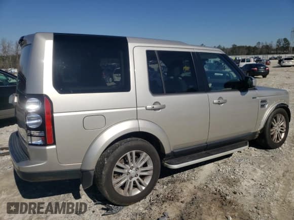 ✅ 2016 Land Rover LR4 HSE Lux • VIN: SALAK2V68GA790040 • Лот: 41570024. Опубликован ранее на Copart с пробегом 44 556 миль. Бесплатный доступ к архиву аукционных продаж из США и подробный отчёт об истории автомобиля на DreamBid. Изображение 3.